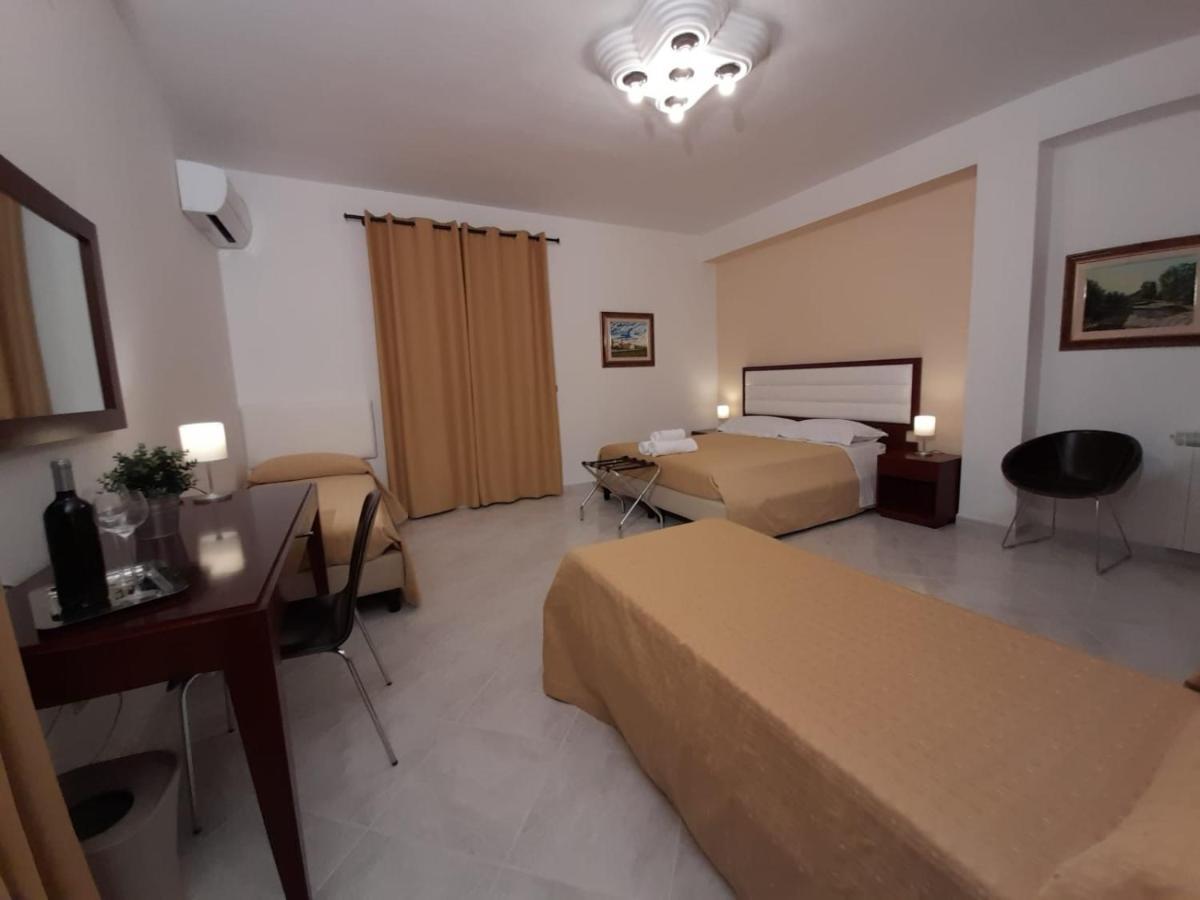 סירקוזה Siracusa Breakfast & Rooms מראה חיצוני תמונה